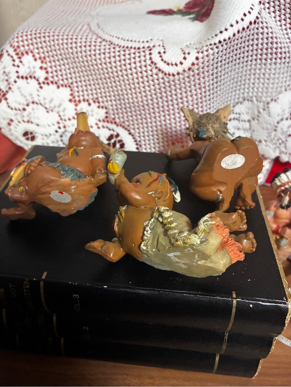 Vintage All God’s Children Tribal Baby Figurine Set of 3 Native American - Picture 11 of 15